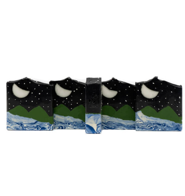 Breezy Moon - Image 3